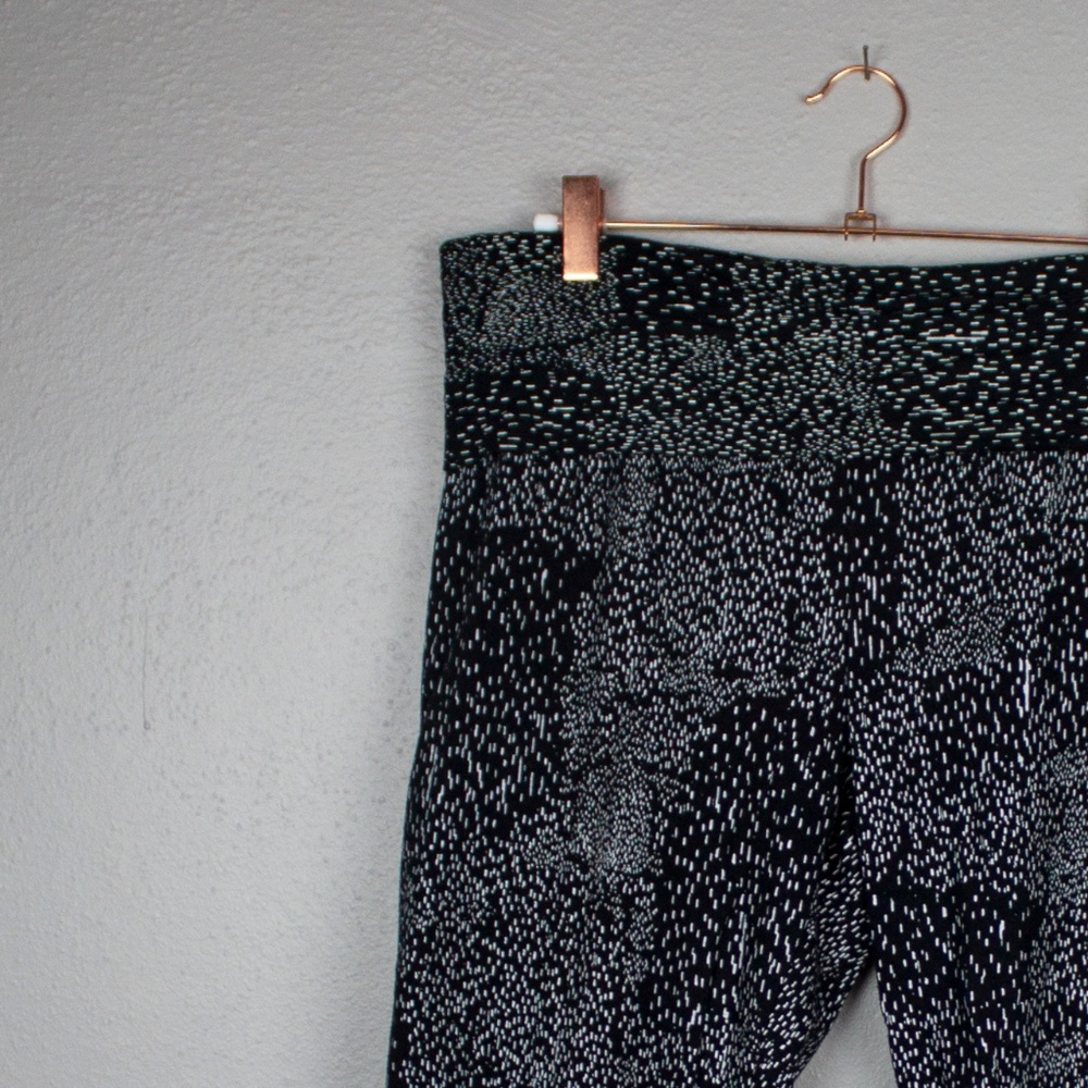 Fabletics Hamilton Foldover Star Pattern Sweatpant - image 1